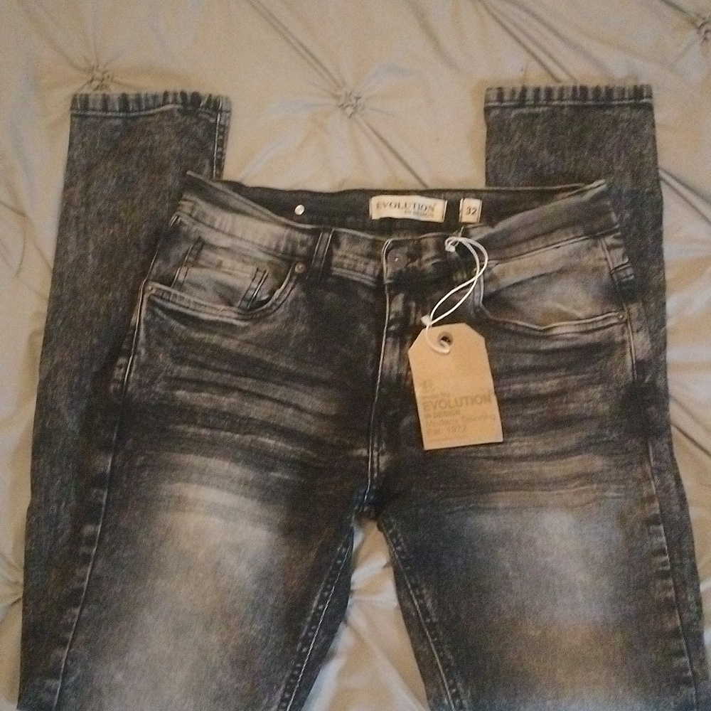 Evolution black acid washed skinny jeans Sz 32